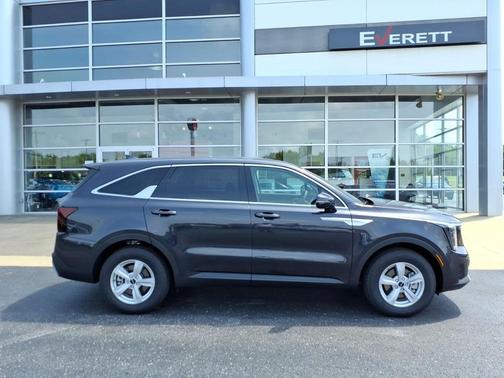 Metal 2026 Kia Sorento LX