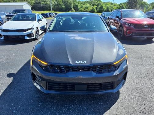 2025 Kia K5 EX
