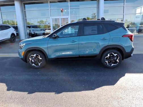 Blue Black 2026 Kia Seltos S
