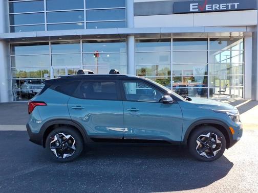 Blue Black 2026 Kia Seltos S