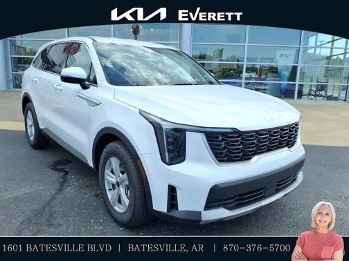 Glacial White Pearl 2026 Kia Sorento LX