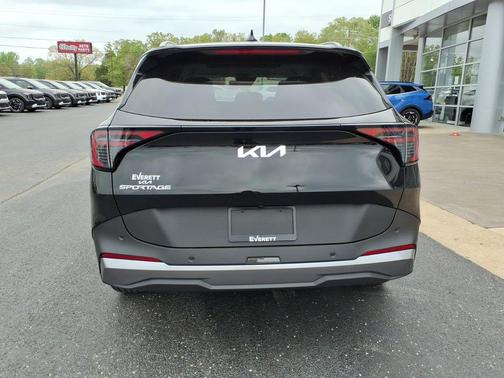 Ebony Black 2026 Kia Sportage EX