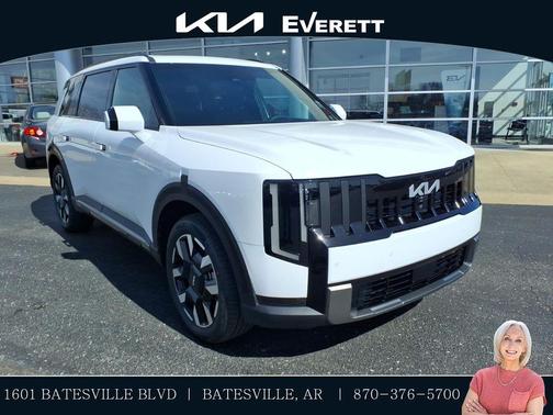 White Pearl 2027 Kia Telluride S SUV