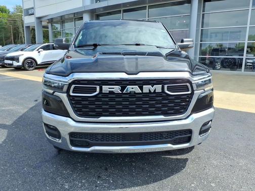 Diamond Black 2025 RAM 1500 Big Horn/Lone Star