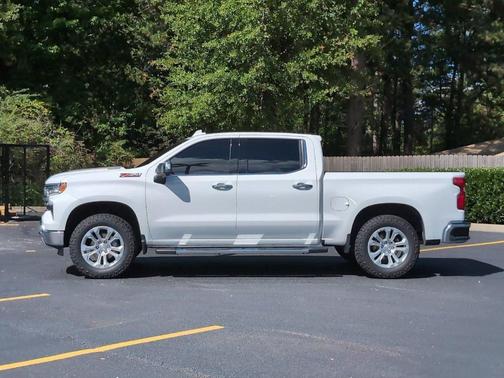 Summit White 2025 Chevrolet Silverado 1500 LTZ