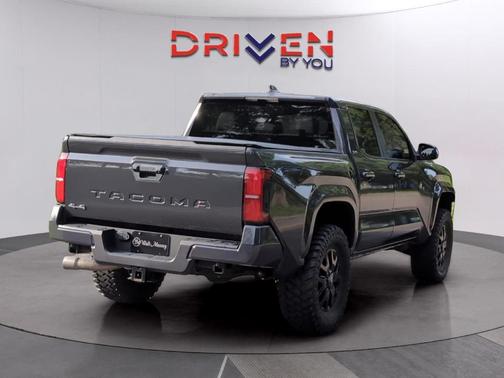UNDERGROUND 2025 Toyota Tacoma SR5