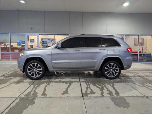 2017 Jeep Grand Cherokee Overland