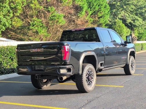 Onyx Black 2026 GMC Sierra 2500 AT4X