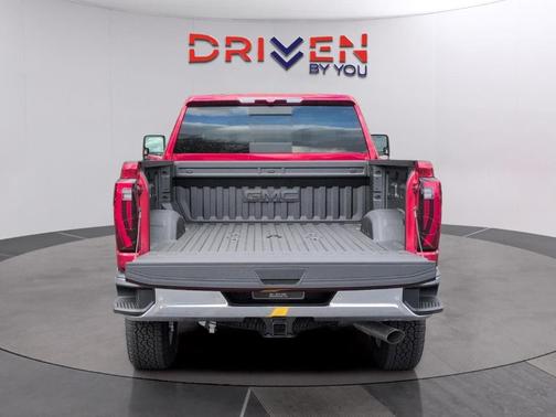 2026 GMC Sierra 2500 SLT