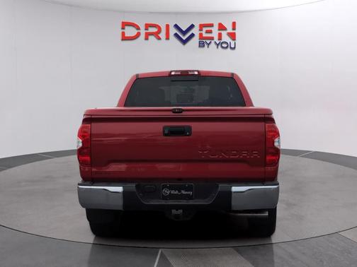 2017 Toyota Tundra SR5