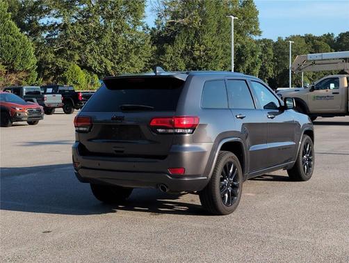 2020 Jeep Grand Cherokee Altitude