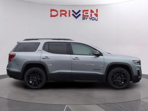 Sterling 2023 GMC Acadia SLE
