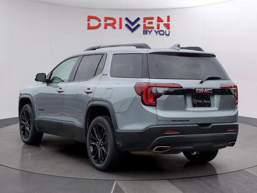 Sterling 2023 GMC Acadia SLE