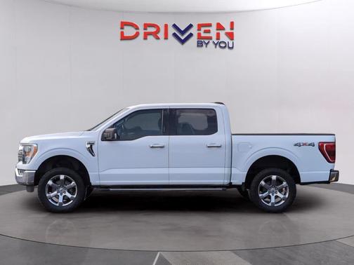Oxford White 2021 Ford F-150 XLT