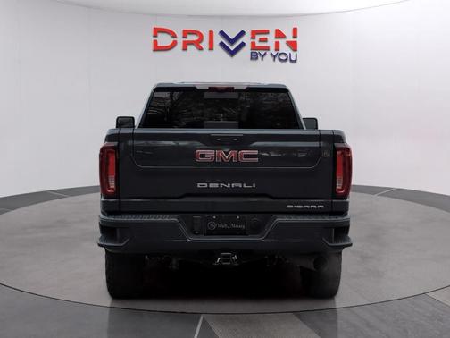 2022 GMC Sierra 3500 Denali