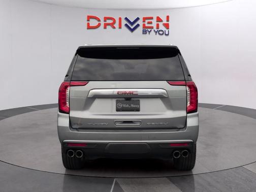 Sterling 2023 GMC Yukon Denali