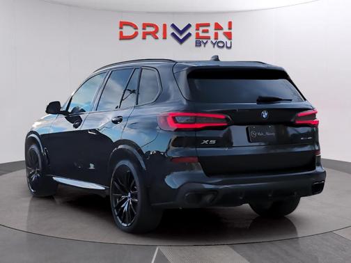 2022 BMW X5 sDrive40i
