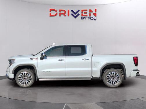 Glacier White 2026 GMC Sierra 1500 Denali Ultimate