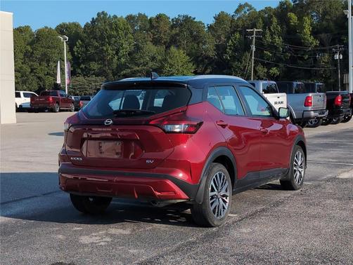 2023 Nissan Kicks SV