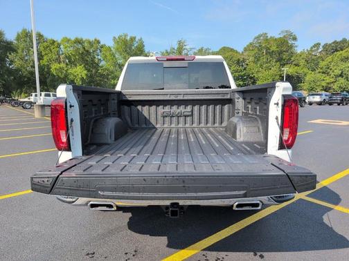 Summit White 2026 GMC Sierra 1500 SLT