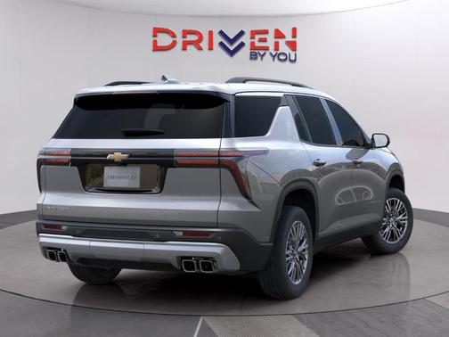 Sterling Gray Metallic 2026 Chevrolet Traverse LT