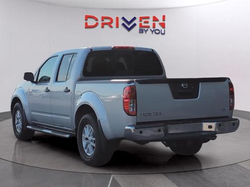 2021 Nissan Frontier SV