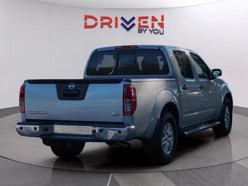 2021 Nissan Frontier SV