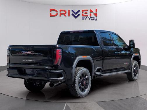 2026 GMC Sierra 2500 AT4