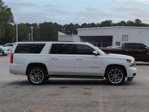 2018 Chevrolet Suburban LT