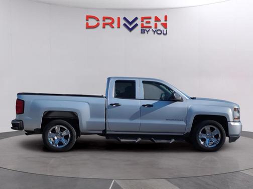 2019 Chevrolet Silverado 1500 LD Custom