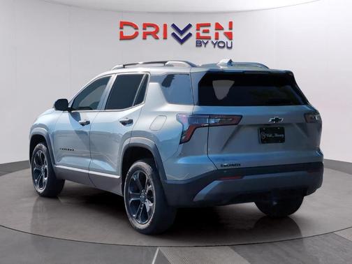 Sterling Gray Metallic 2026 Chevrolet Equinox LT
