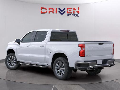 Summit White 2026 Chevrolet Silverado 1500 LT