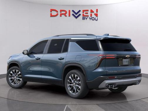 Lakeshore Blue Metallic 2026 Chevrolet Traverse LT