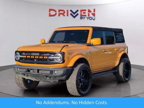 Orange Metallic 2021 Ford Bronco Outer Banks