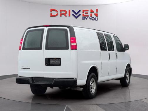 2019 Chevrolet Express 2500 Work Van