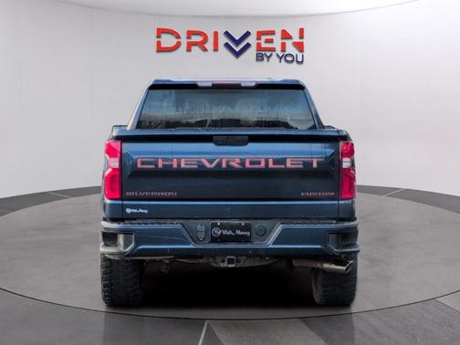 2019 Chevrolet Silverado 1500 Custom