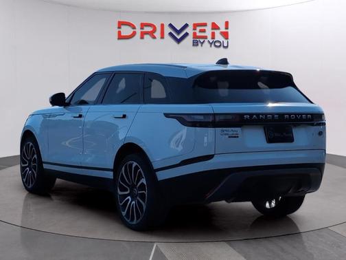 Fuji White 2020 Land Rover Range Rover Velar S