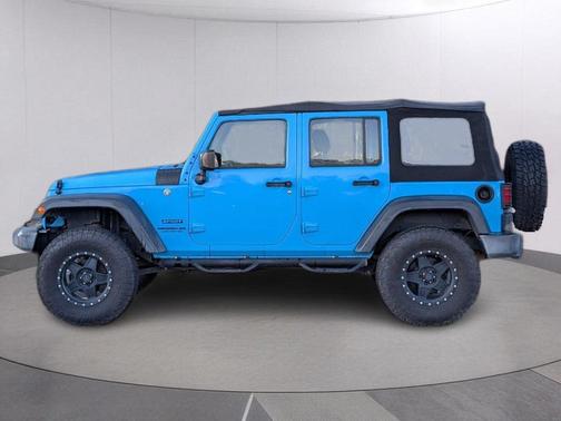 Chief Clearcoat 2017 Jeep Wrangler Unlimited Sport