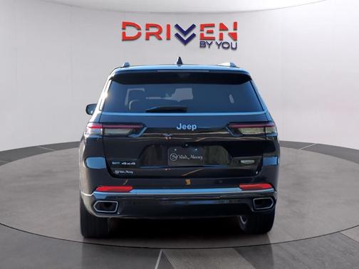 Diamond Black 2021 Jeep Grand Cherokee L Summit