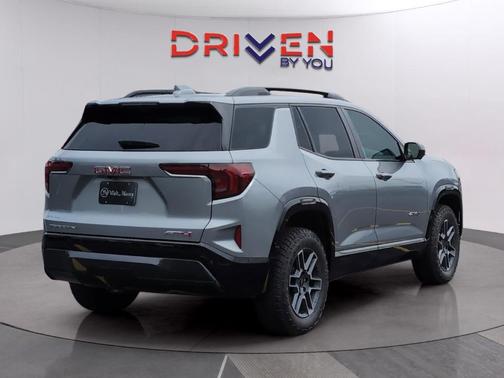 Sterling 2026 GMC Terrain AWD AT4