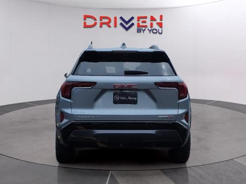 Sterling 2026 GMC Terrain AWD AT4