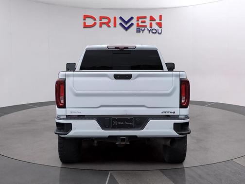 2022 GMC Sierra 2500 AT4
