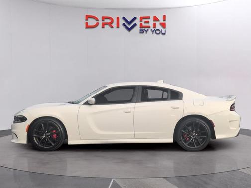 Pitch Black Clearcoat 2020 Dodge Charger GT