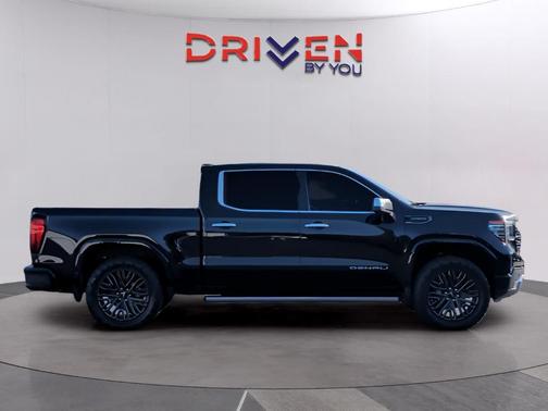 Onyx Black 2022 GMC Sierra 1500 Denali Ultimate