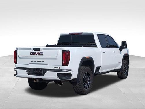 2023 GMC Sierra 2500 AT4