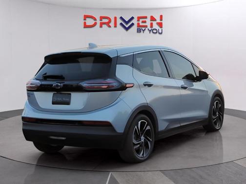 2022 Chevrolet Bolt EV 2LT