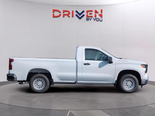 Summit White 2026 Chevrolet Silverado 1500 WT