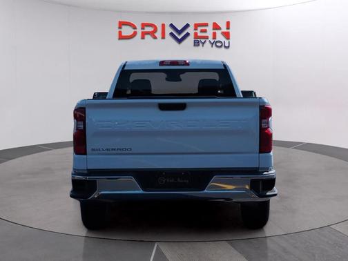 Summit White 2026 Chevrolet Silverado 1500 WT