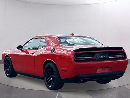 Go Mango! 2023 Dodge Challenger R/T Scat Pack