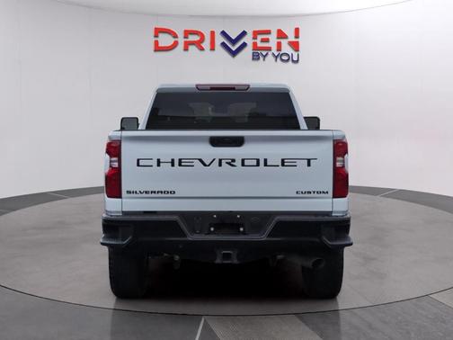 2025 Chevrolet Silverado 2500 Custom